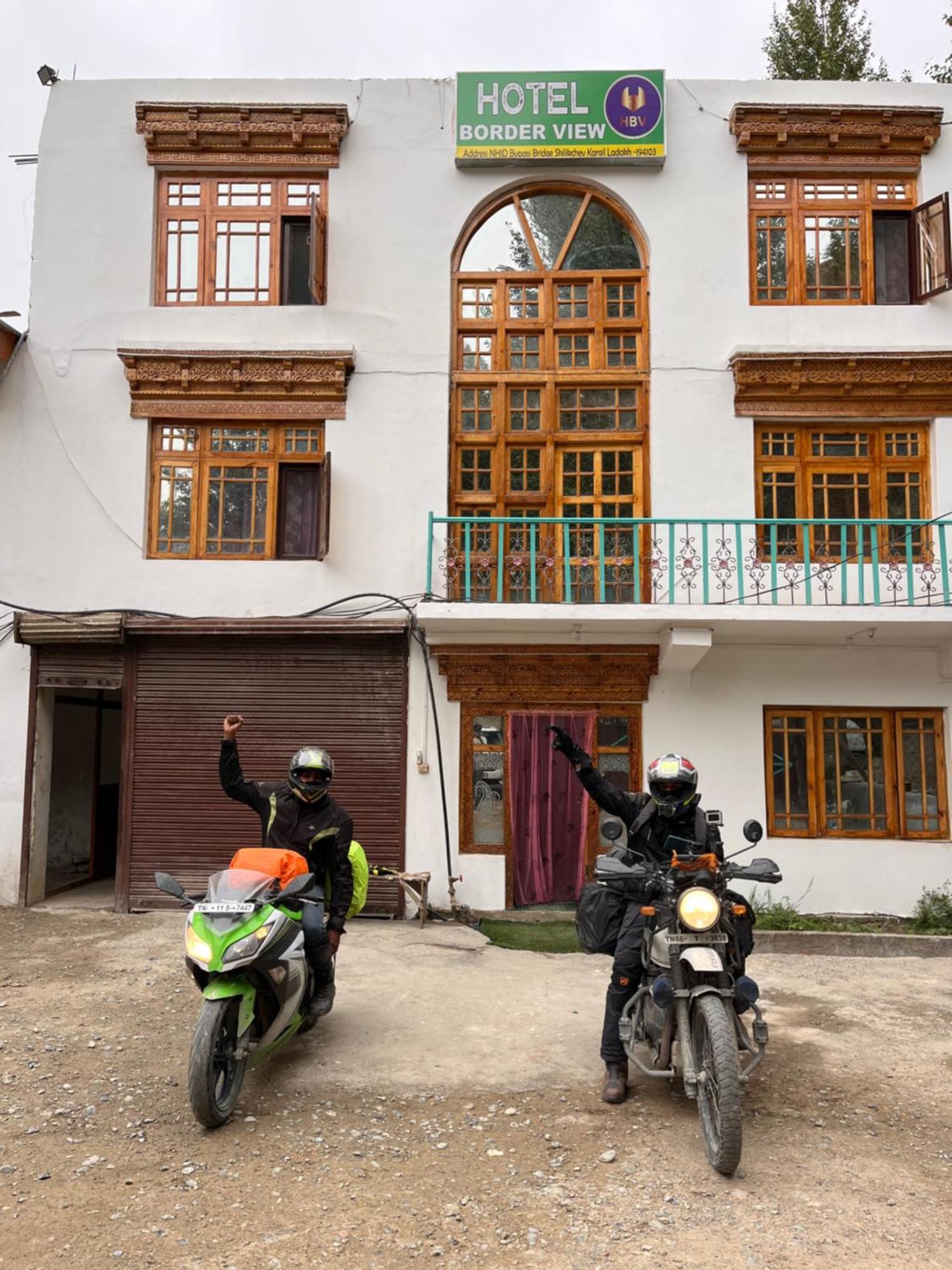 Hotel Border View Kargil Kültér fotó